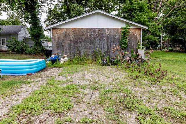 $79,000 | 600 East Main Street, Cherryvale, KS 67335