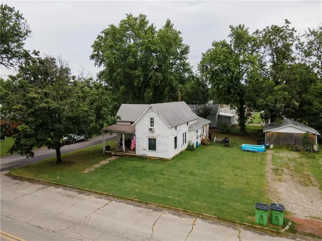 $79,000 | 600 East Main Street, Cherryvale, KS 67335