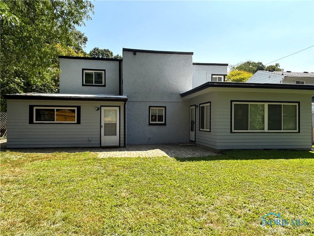 3427 Goddard Road Toledo, OH 43606 - Photo 37 of 37 Back View