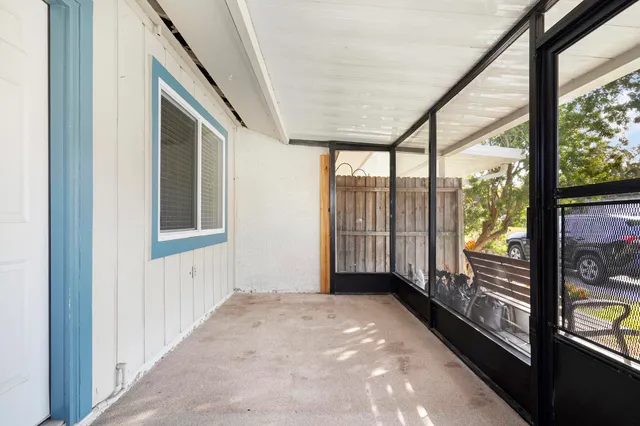 a view of an entryway