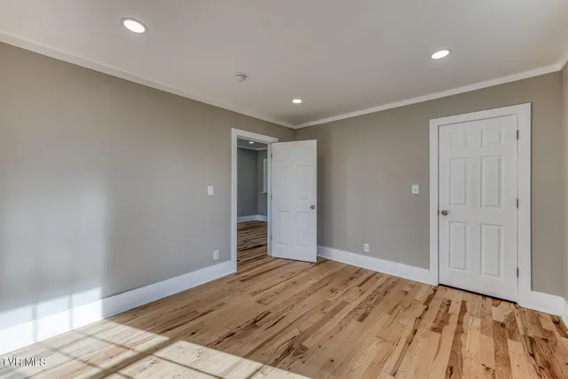 $289,000 | 319 West Chilhowie Avenue, Johnson City, TN 37604