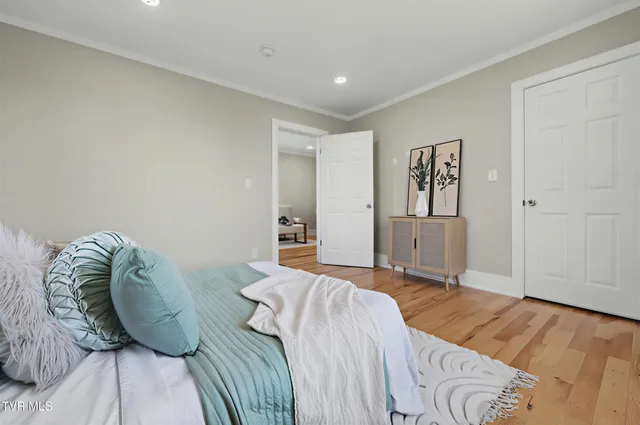 $289,000 | 319 West Chilhowie Avenue, Johnson City, TN 37604