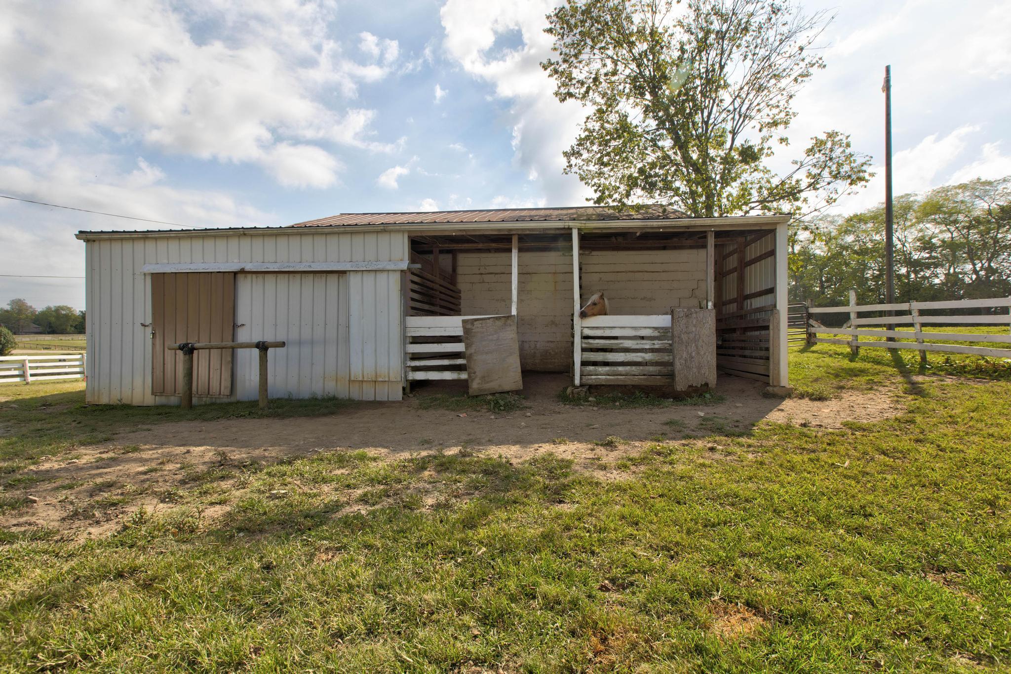 3520 Combs Ferry Road Lexington, KY 40509 - Photo 31 of 105 PWM23082_3_4