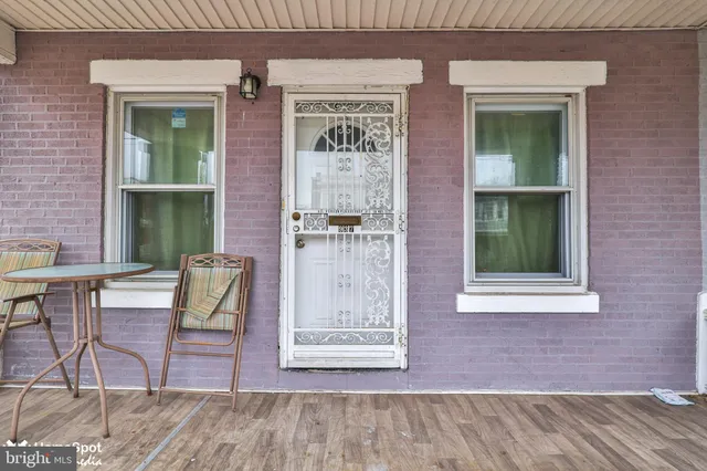 a view of front door of house