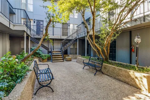 $1,495 | 4020 Holland Avenue, Unit 203, Dallas, TX 75219