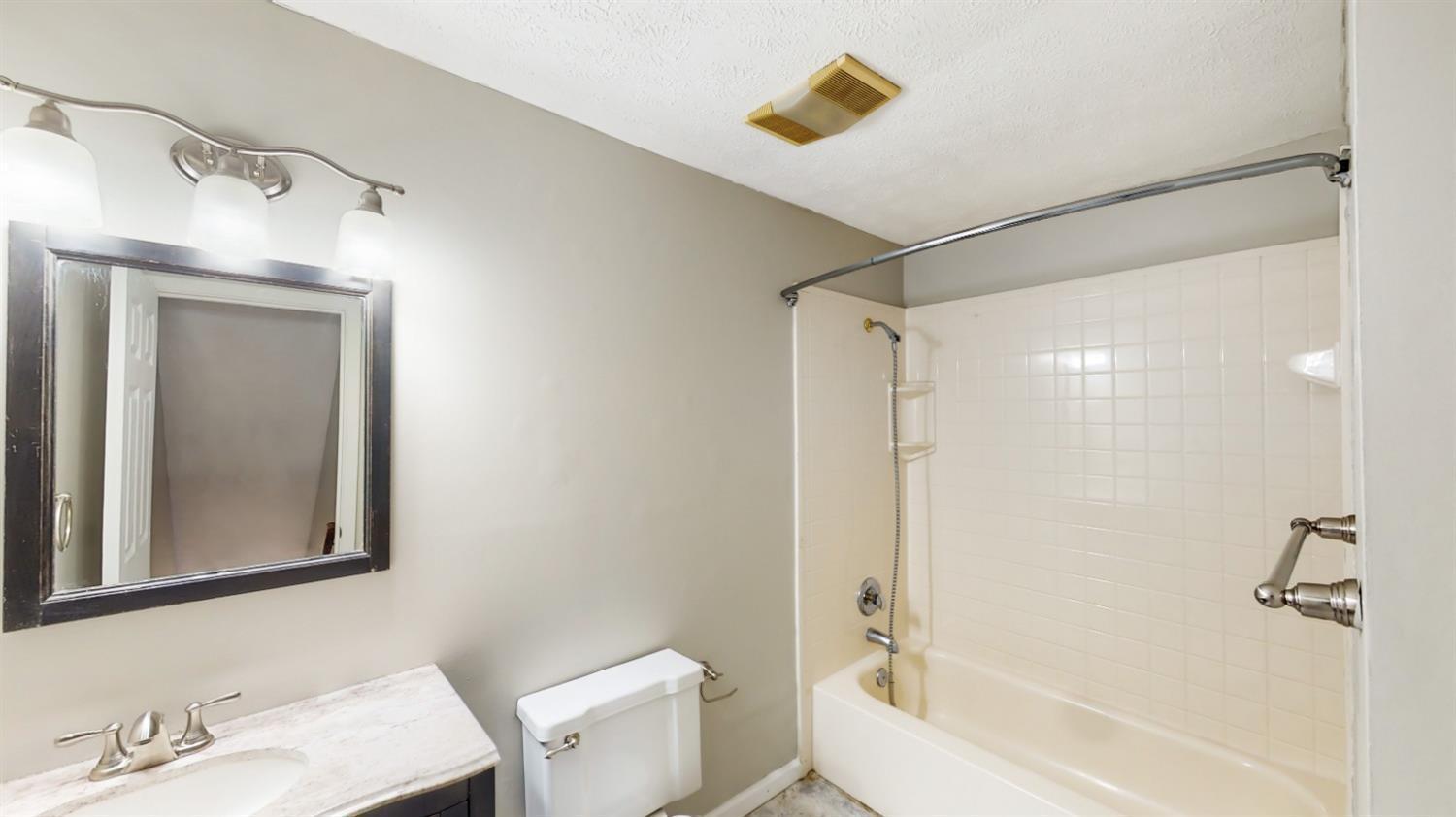 1799 John Gray Road Cincinnati, OH 45240 - Photo 27 of 31 Gallery Image 27