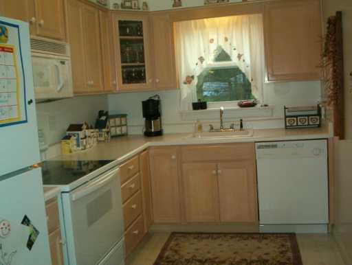 402 Holt Road Aliquippa, PA 15001 - Photo 2 of 5 Gallery Image 2