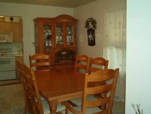 402 Holt Road Aliquippa, PA 15001 - Photo 4 of 5 Gallery Image 4