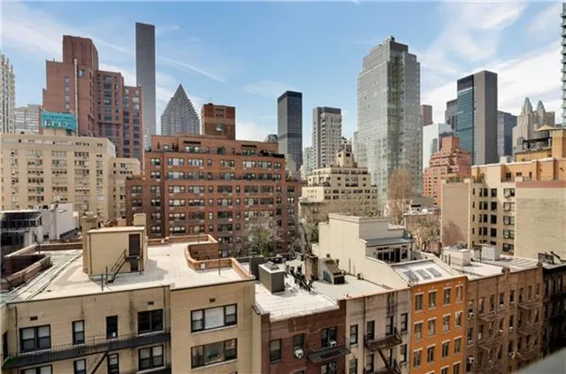 $4,750 | 347 East 53rd Street, Unit 7D | Sutton Place