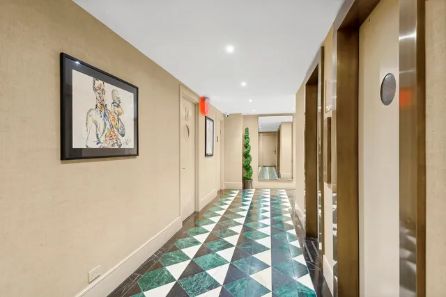 $4,750 | 347 East 53rd Street, Unit 7D | Sutton Place