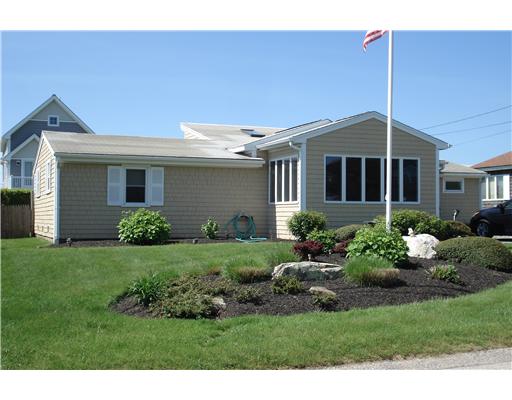 15 Captain Freebody Road Narragansett, RI 02882 - Photo 1 of 4 Exterior Front.