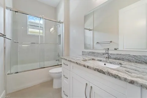 $650,000 | 2705 Linda Drive, Naples, FL 34112