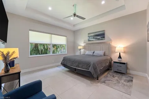 $650,000 | 2705 Linda Drive, Naples, FL 34112