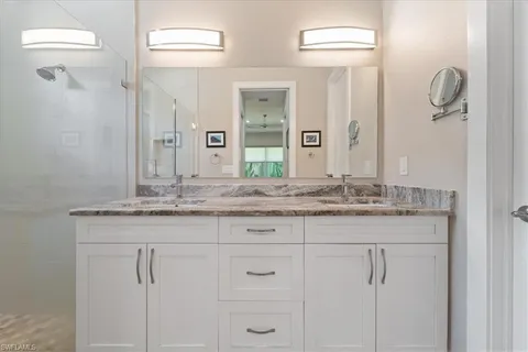 $650,000 | 2705 Linda Drive, Naples, FL 34112