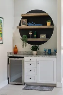 $650,000 | 2705 Linda Drive, Naples, FL 34112