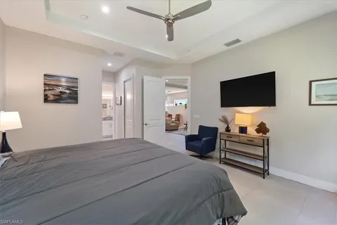 $650,000 | 2705 Linda Drive, Naples, FL 34112