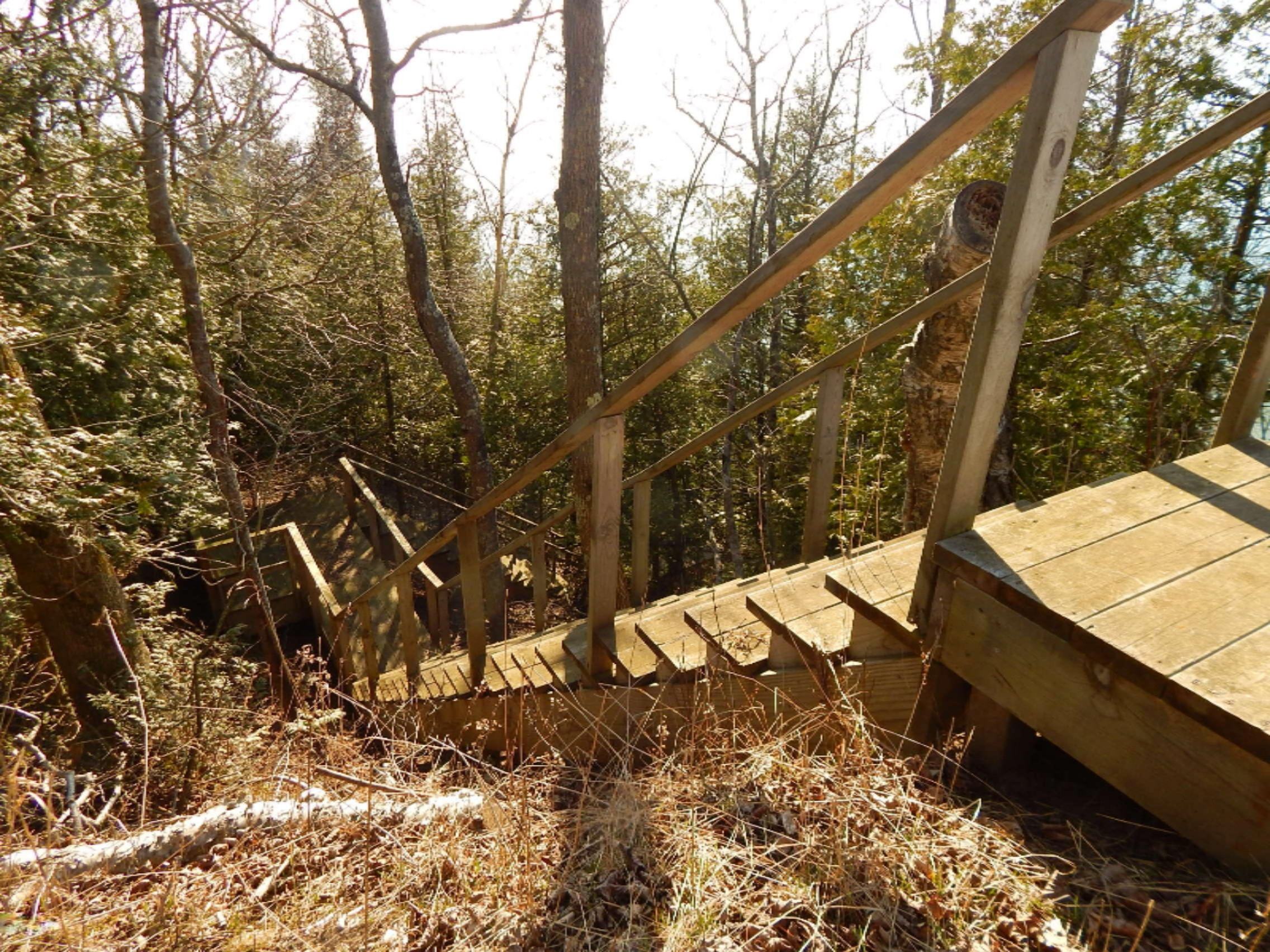 1412 Lakeshore Road Manistee, MI 49660 - Photo 20 of 94 DSCN4509