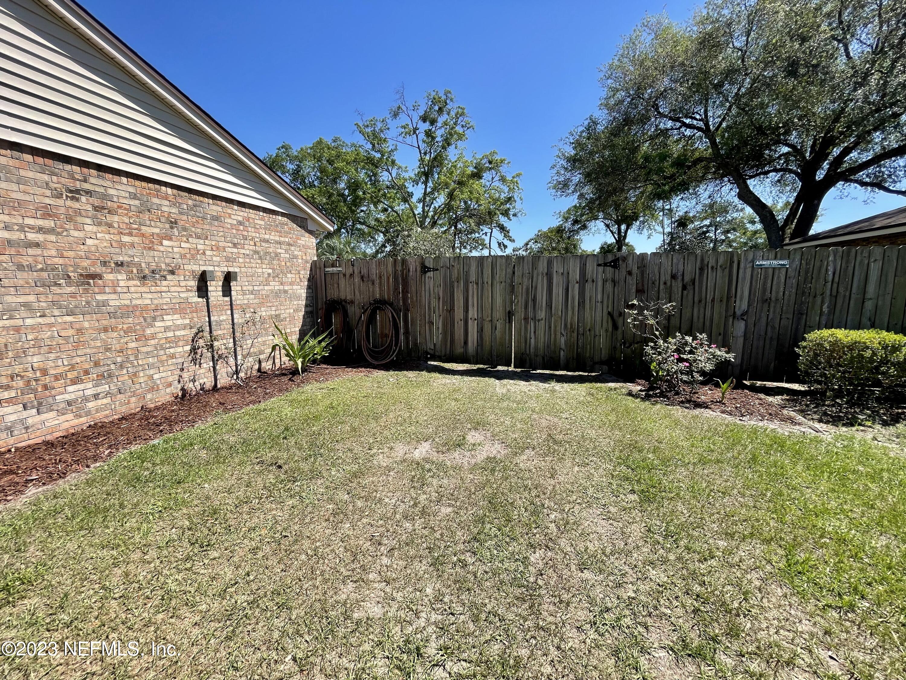 8250 Collins Road Jacksonville, FL 32244 - Photo 33 of 43 Double Gate for Bot or RV Parking