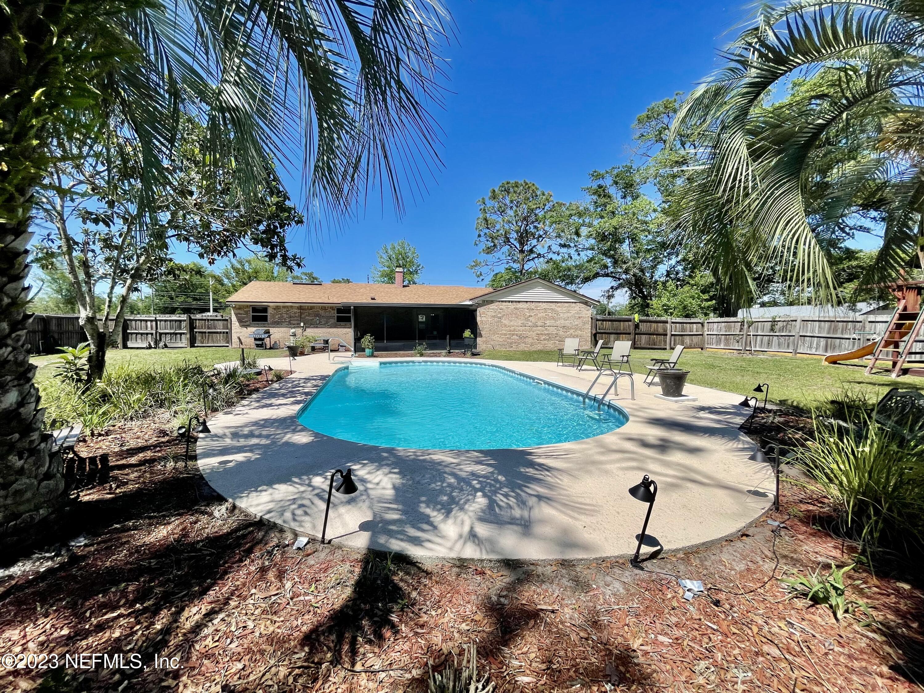 8250 Collins Road Jacksonville, FL 32244 - Photo 36 of 43 Pool