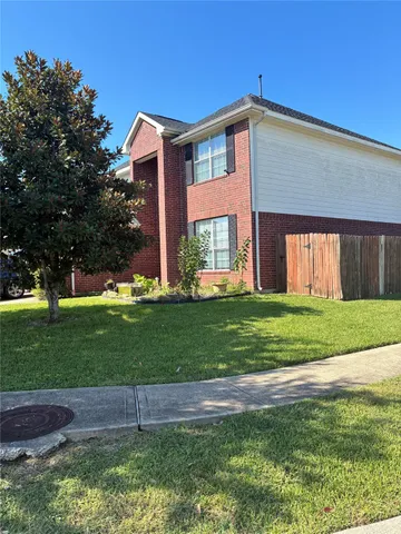 $299,900 | 13835 Clear Trail Lane, Houston, TX 77034