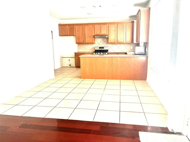 $299,900 | 13835 Clear Trail Lane, Houston, TX 77034