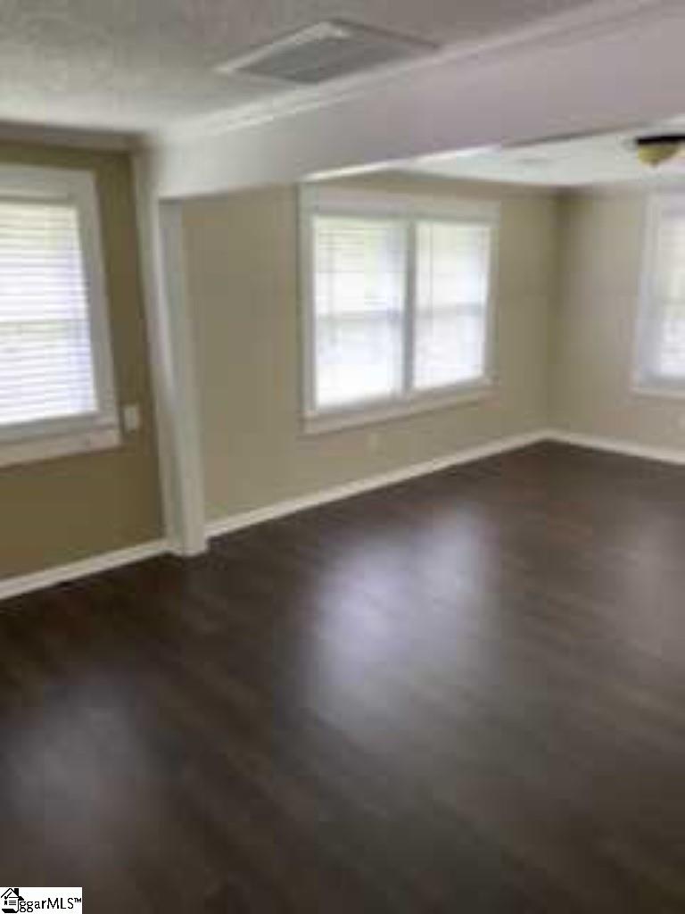 687 Scotland Road Easley, SC 29640 - Photo 5 of 15 Gallery Image 5