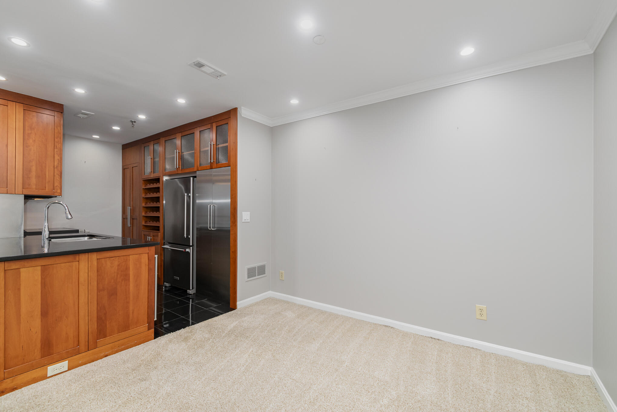 100 Riverside Place, Unit 703 Covington, KY 41011 - Photo 12 of 27 Gallery Image 12