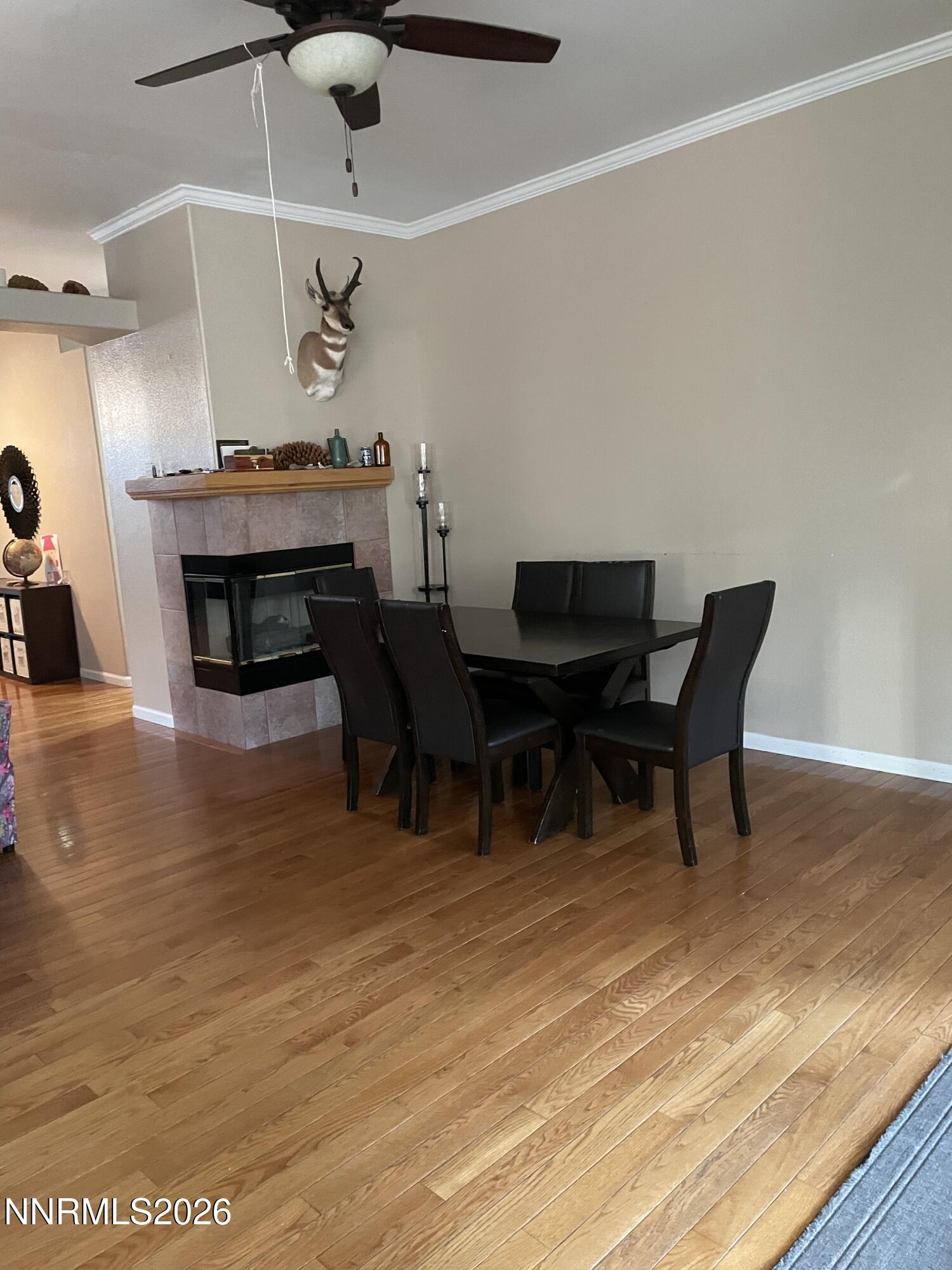 971 University Place Reno, NV 89512 - Photo 6 of 14 Family Room