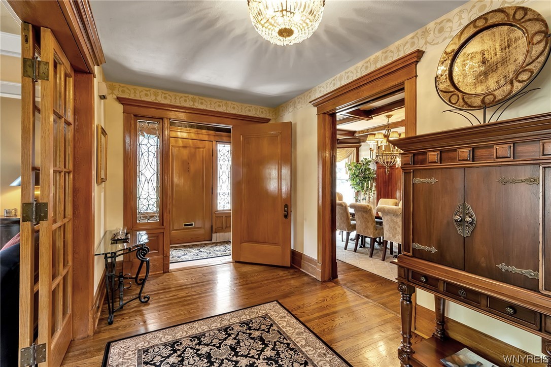 265 Middlesex Road Buffalo, NY 14216 - Photo 4 of 43