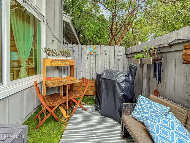 $450,000 | 3476 Lockwood Court, Unit 33, Simi Valley, CA 93063