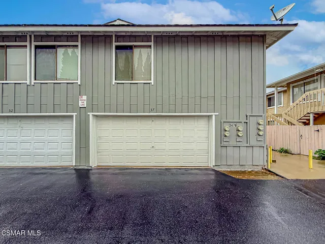 $450,000 | 3476 Lockwood Court, Unit 33, Simi Valley, CA 93063