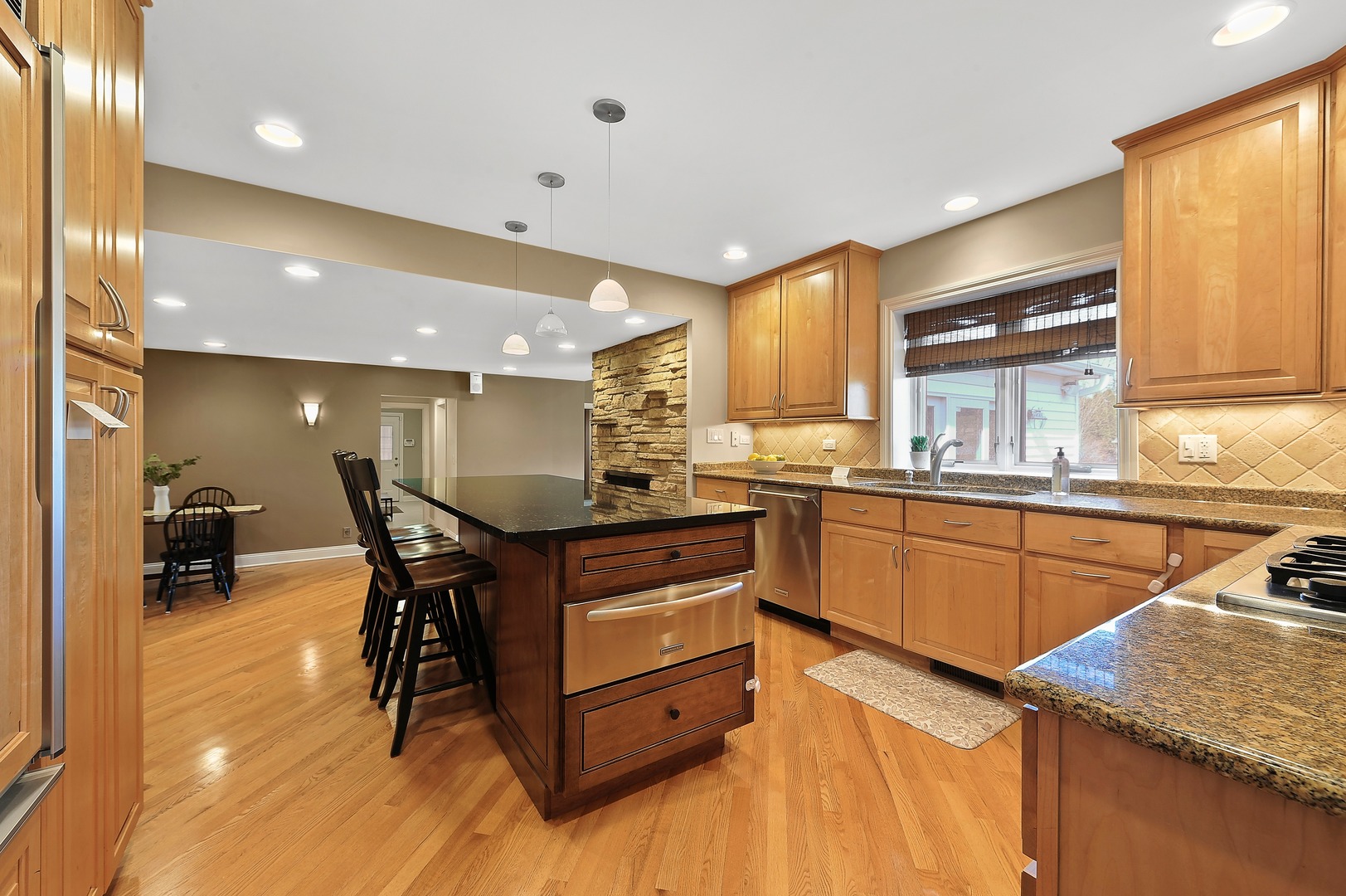 1729 Larkdale Road Northbrook, IL 60062 - Photo 7 of 19