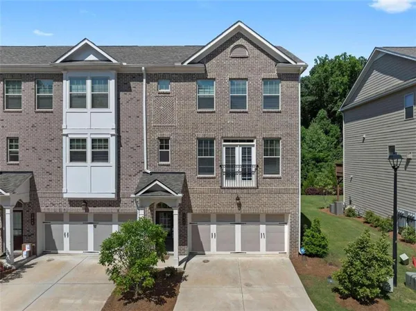 $660,000 | 2042 Violet Lane, Brookhaven, GA 30319