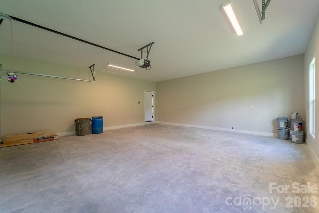 381 Scenic Rdg Circle Franklin, NC 28734 - Photo 33 of 47 Gallery Image 33
