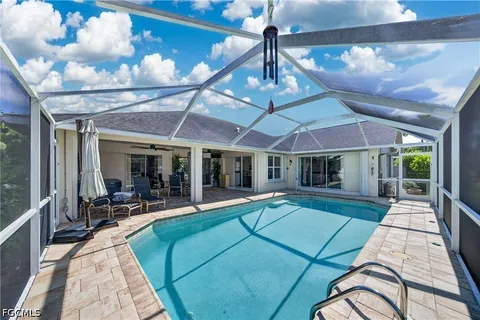 $850,000 | 1425 Southwest 50th Street, Cape Coral, FL 33914