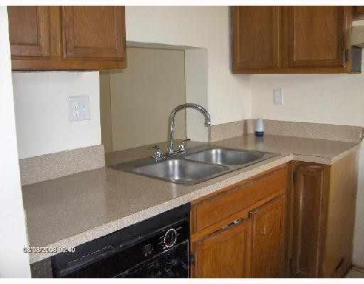 11216 West Sample Road, Unit 9B Coral Springs, FL 33065 - Photo 7 of 14 Kitchen
