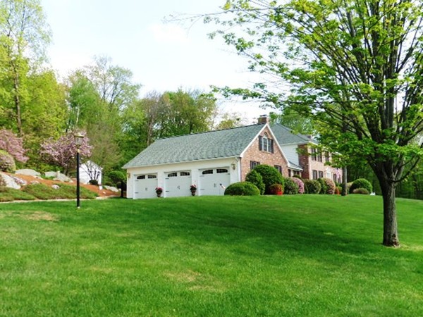 9 Apple Hill Road Wilbraham, MA 01095 - Photo 29 of 30 Gallery Image 29