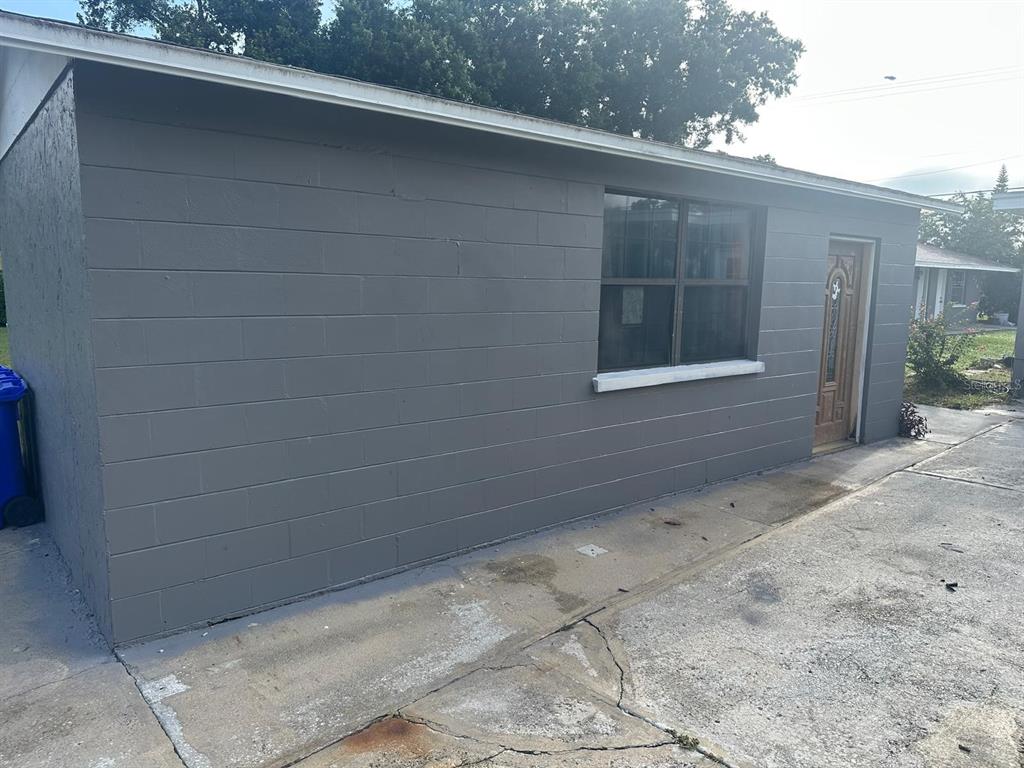 212 North Chestnut Road Lakeland, FL 33815 - Photo 12 of 15