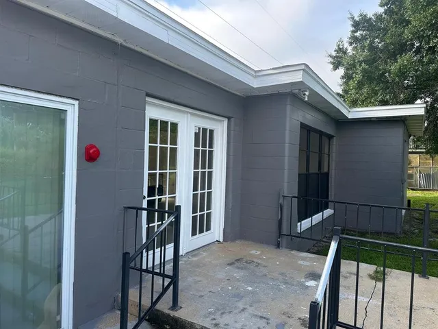 $2,500 | 212 North Chestnut Road, Lakeland, FL 33815