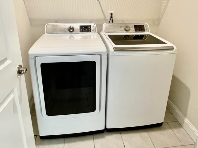 $4,100 | 3024 North Spurway Drive, Ann Arbor, MI 48105