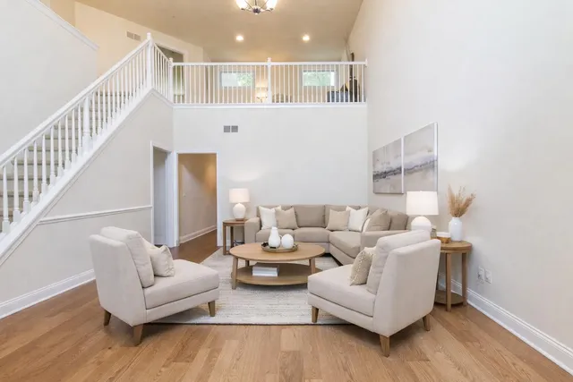 $4,100 | 3024 North Spurway Drive, Ann Arbor, MI 48105