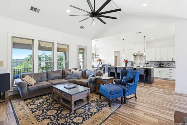 $699,000 | 827 County Road 2801 East, Mico, TX 78056