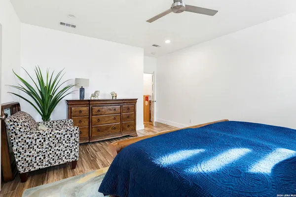 $699,000 | 827 County Road 2801 East, Mico, TX 78056