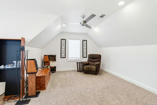 $699,000 | 827 County Road 2801 East, Mico, TX 78056