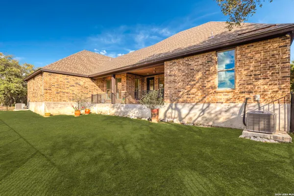 $699,000 | 827 County Road 2801 East, Mico, TX 78056