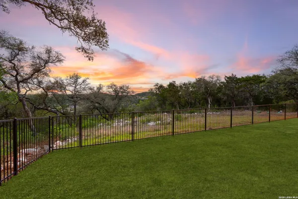 $699,000 | 827 County Road 2801 East, Mico, TX 78056