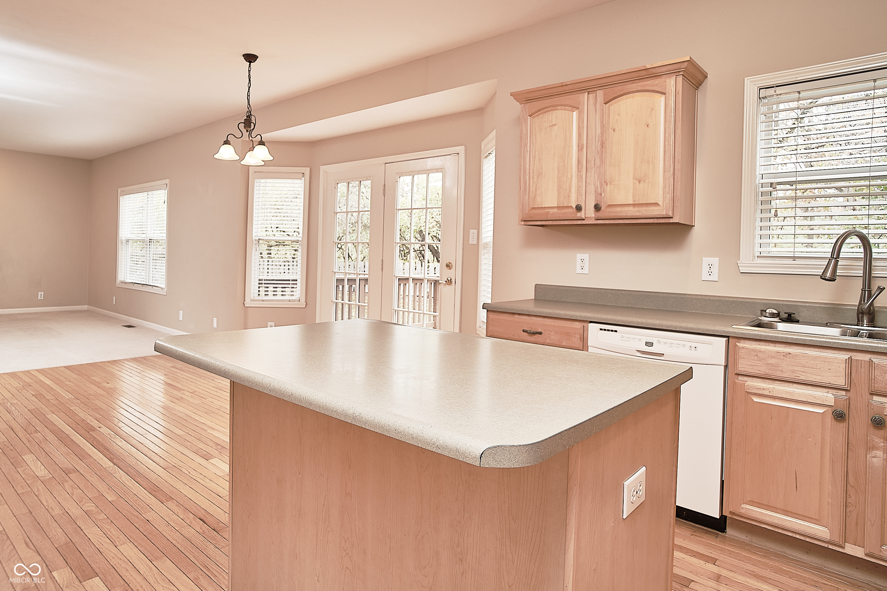 11202 Timberview Drive Fishers, IN 46037 - Photo 17 of 46