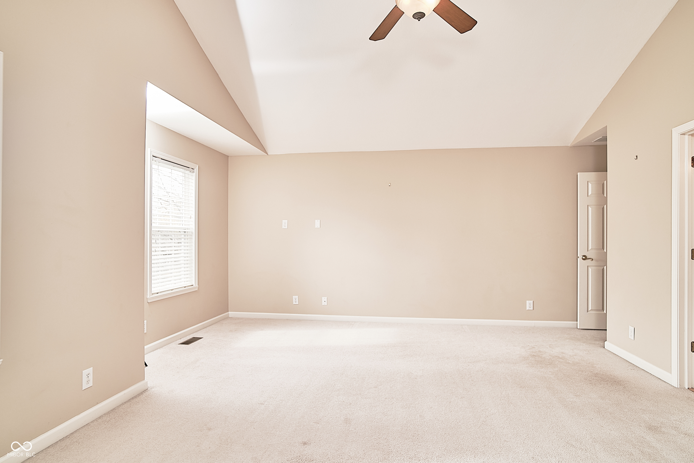 11202 Timberview Drive Fishers, IN 46037 - Photo 41 of 46