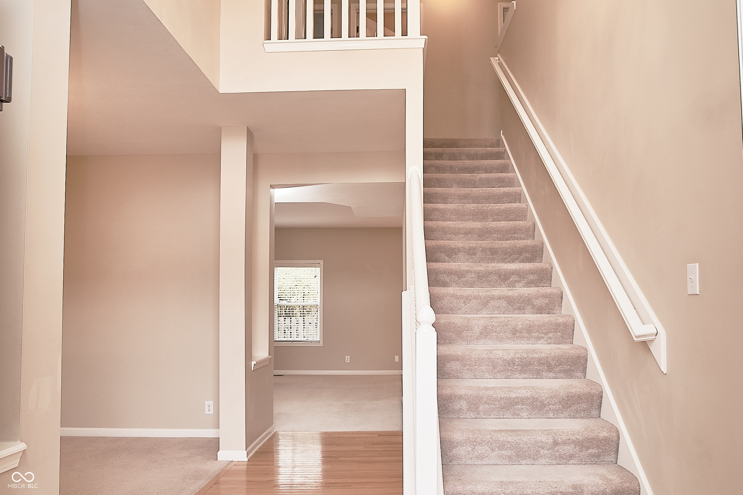 11202 Timberview Drive Fishers, IN 46037 - Photo 6 of 46