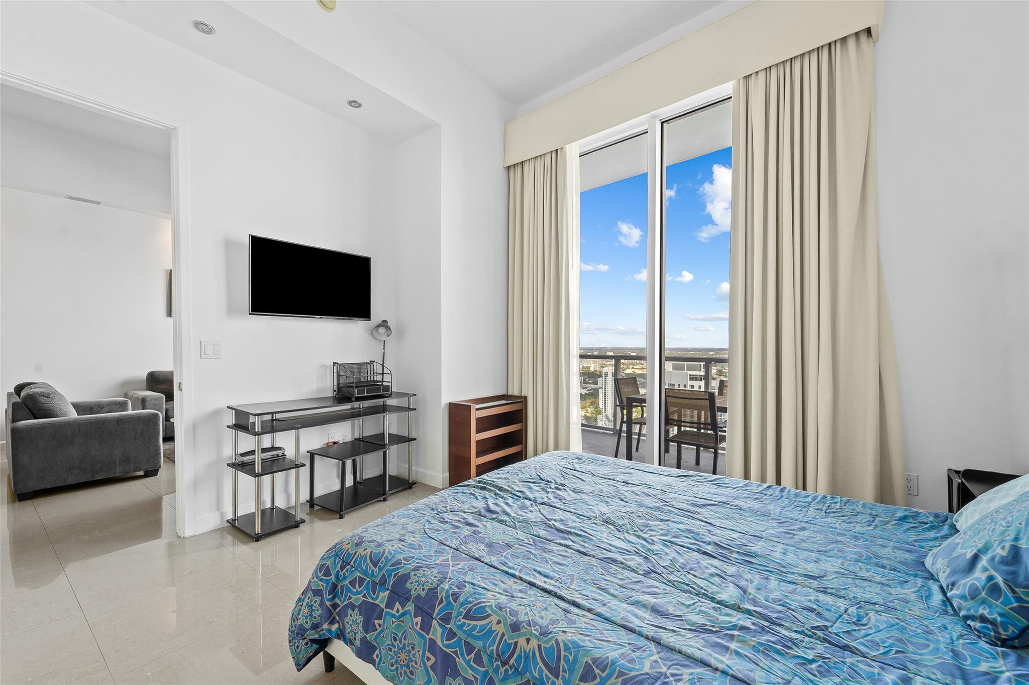 185 Southwest 7th Street, Unit 4403 Miami, FL 33130 - Photo 21 of 24 Photo 21